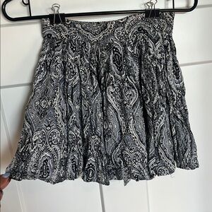 Black and White Pleated Skater Mini Skirt